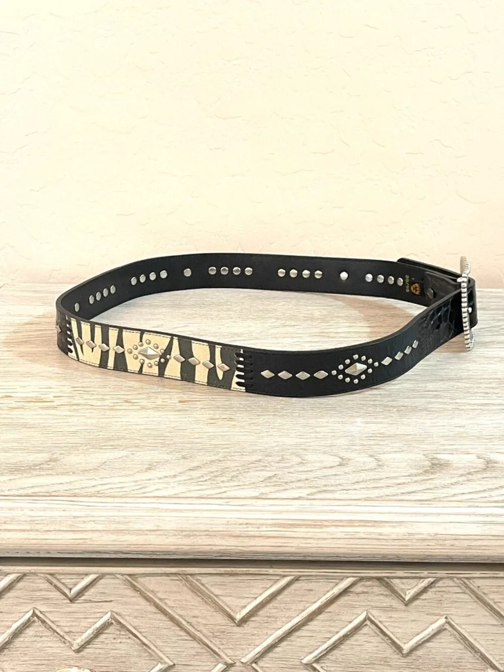 Vintage Ariat Belt Black Leather Zebra Stripe Stud Silver Buckle 2007 Size 38